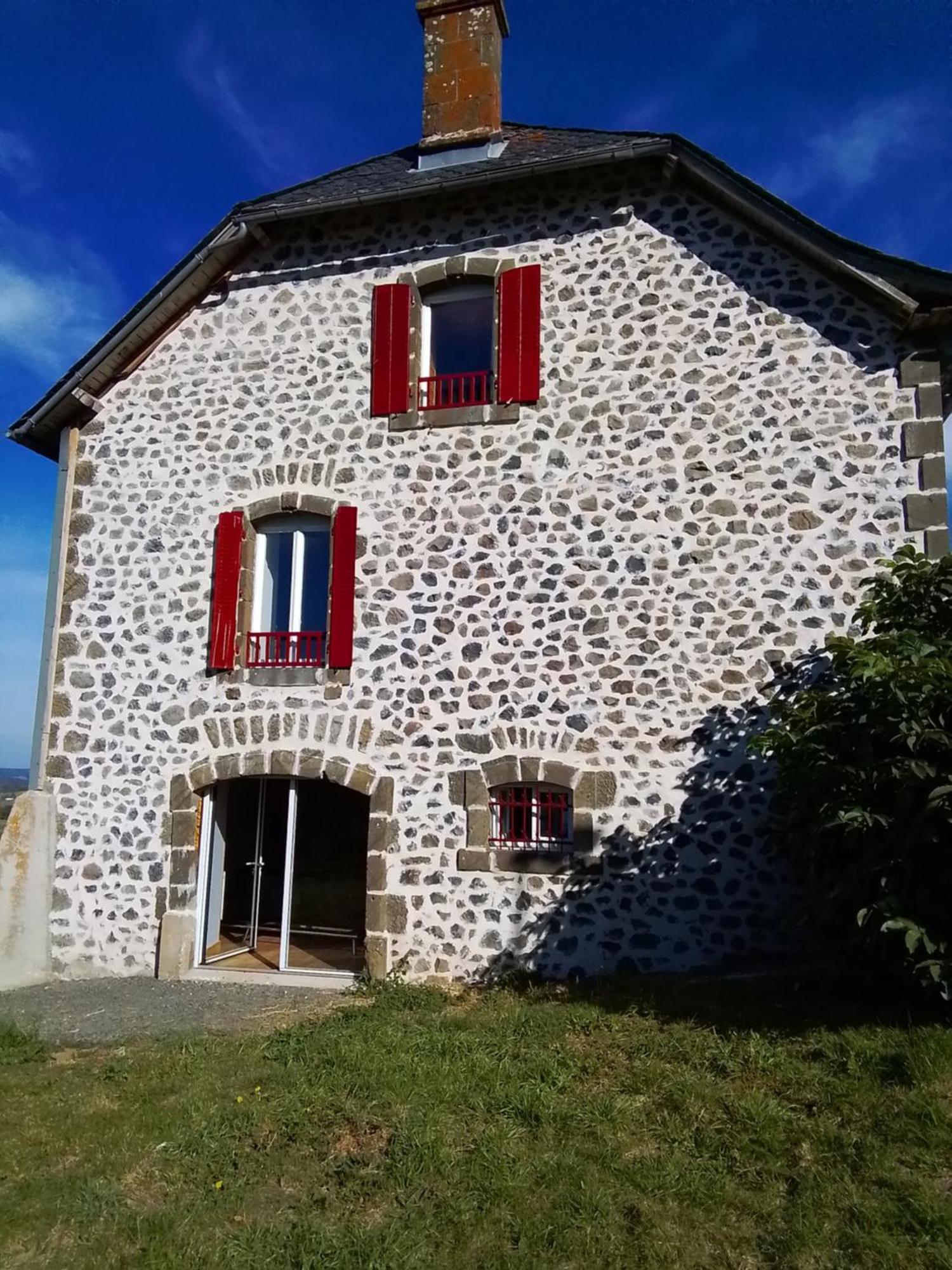 Grande Maison 7 Chambres Cheylade Esterno foto