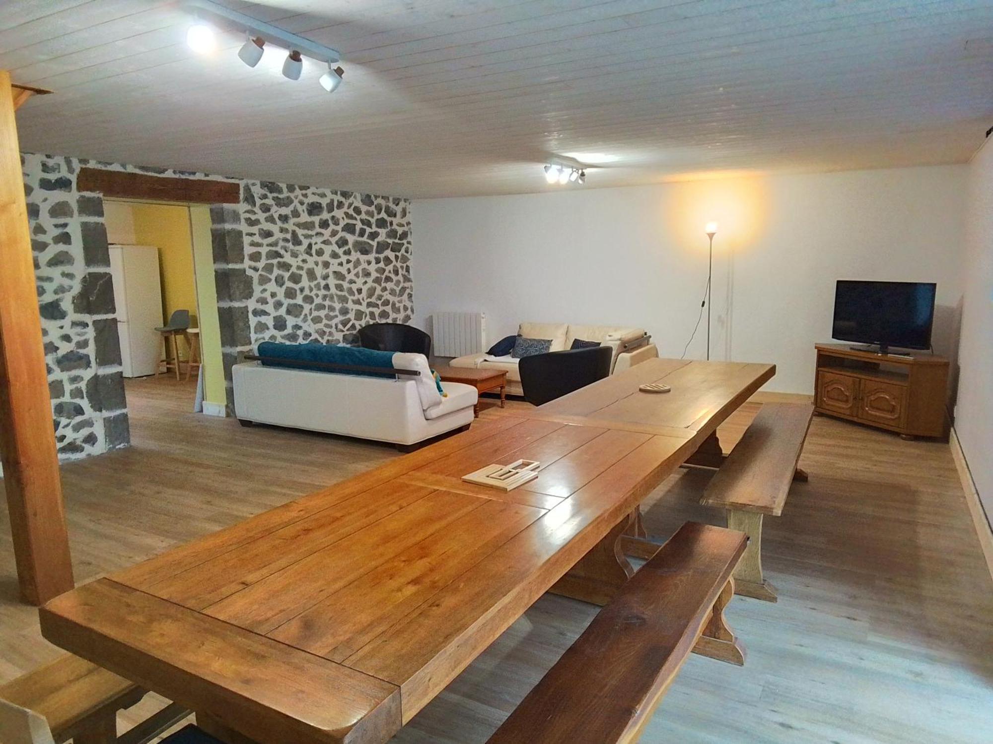 Grande Maison 7 Chambres Cheylade Esterno foto